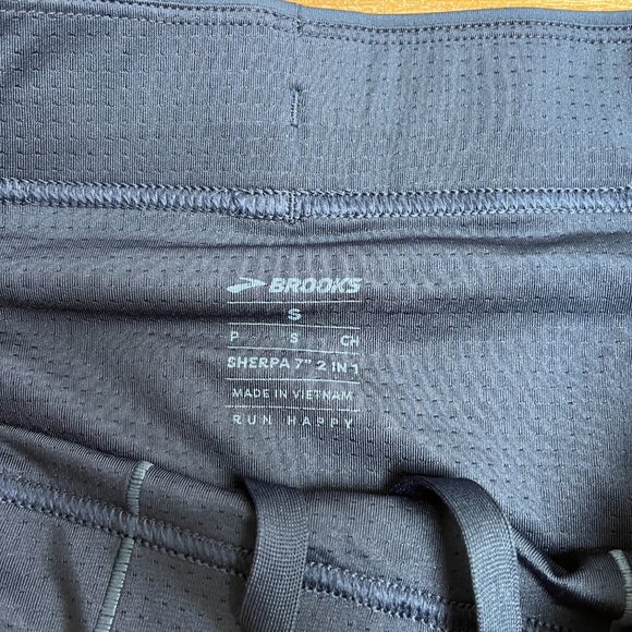 Brooks Running Shorts - S - Picture 2 of 2